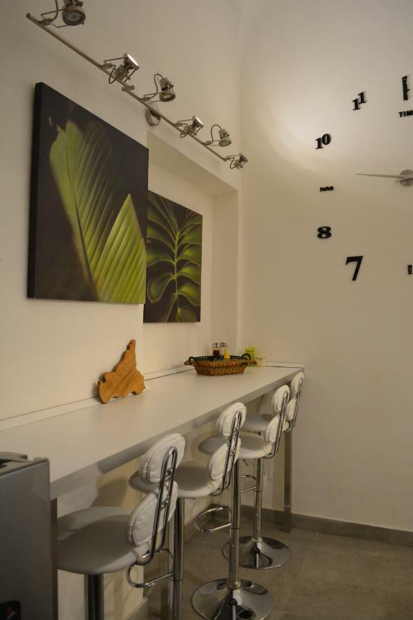 La Petite Suite CTA Exterior photo